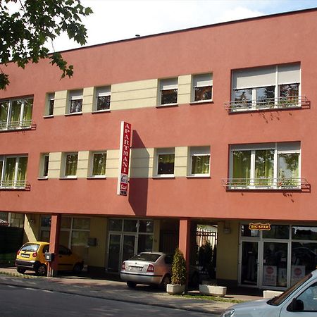 Guesthouse Sava Σλαβόνσκι Μπροντ Εξωτερικό φωτογραφία