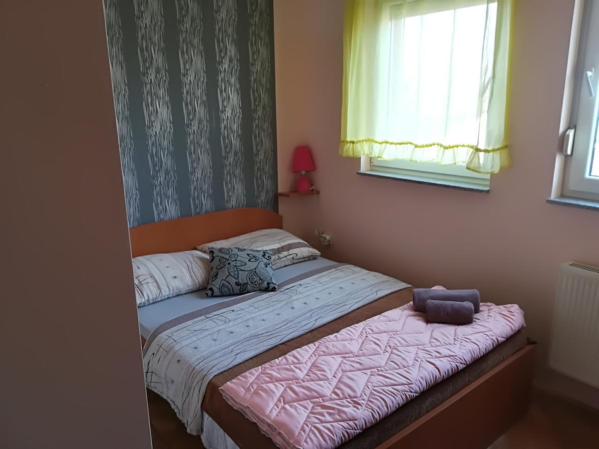 Guesthouse Sava Σλαβόνσκι Μπροντ Εξωτερικό φωτογραφία