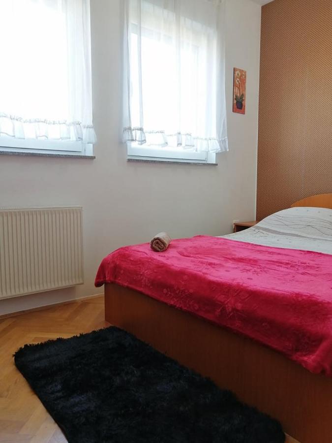 Guesthouse Sava Σλαβόνσκι Μπροντ Εξωτερικό φωτογραφία