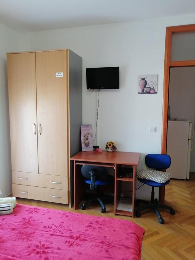 Guesthouse Sava Σλαβόνσκι Μπροντ Εξωτερικό φωτογραφία