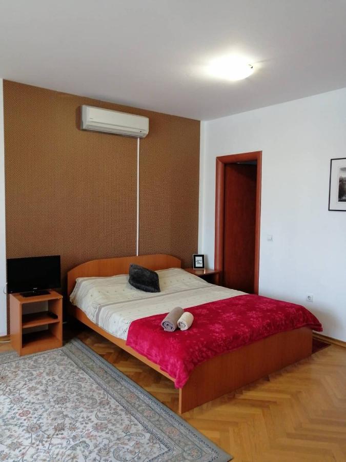 Guesthouse Sava Σλαβόνσκι Μπροντ Εξωτερικό φωτογραφία