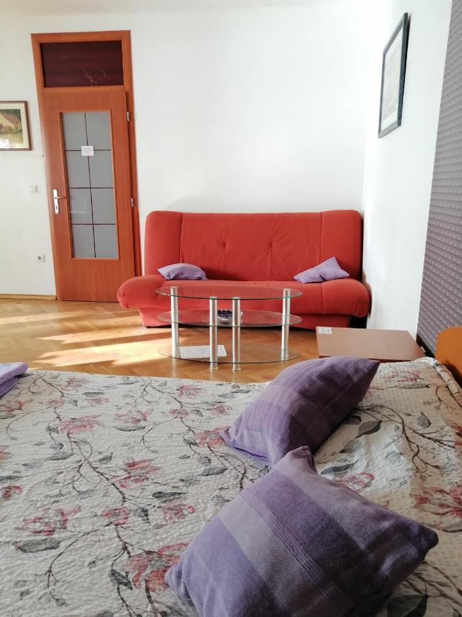 Guesthouse Sava Σλαβόνσκι Μπροντ Εξωτερικό φωτογραφία